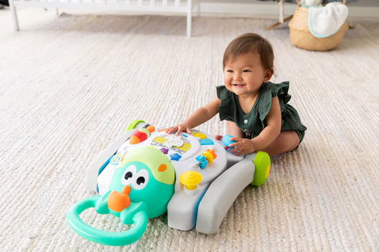 Infantino 3 IN 1 SIT, WALK & PLAY ACTIVITY TABLE WALKER™