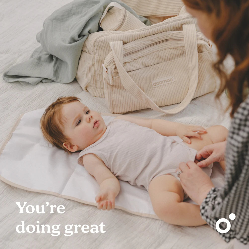 Doomoo - Fluffy Diapering Bag - Corduroy Sand - NEW!!