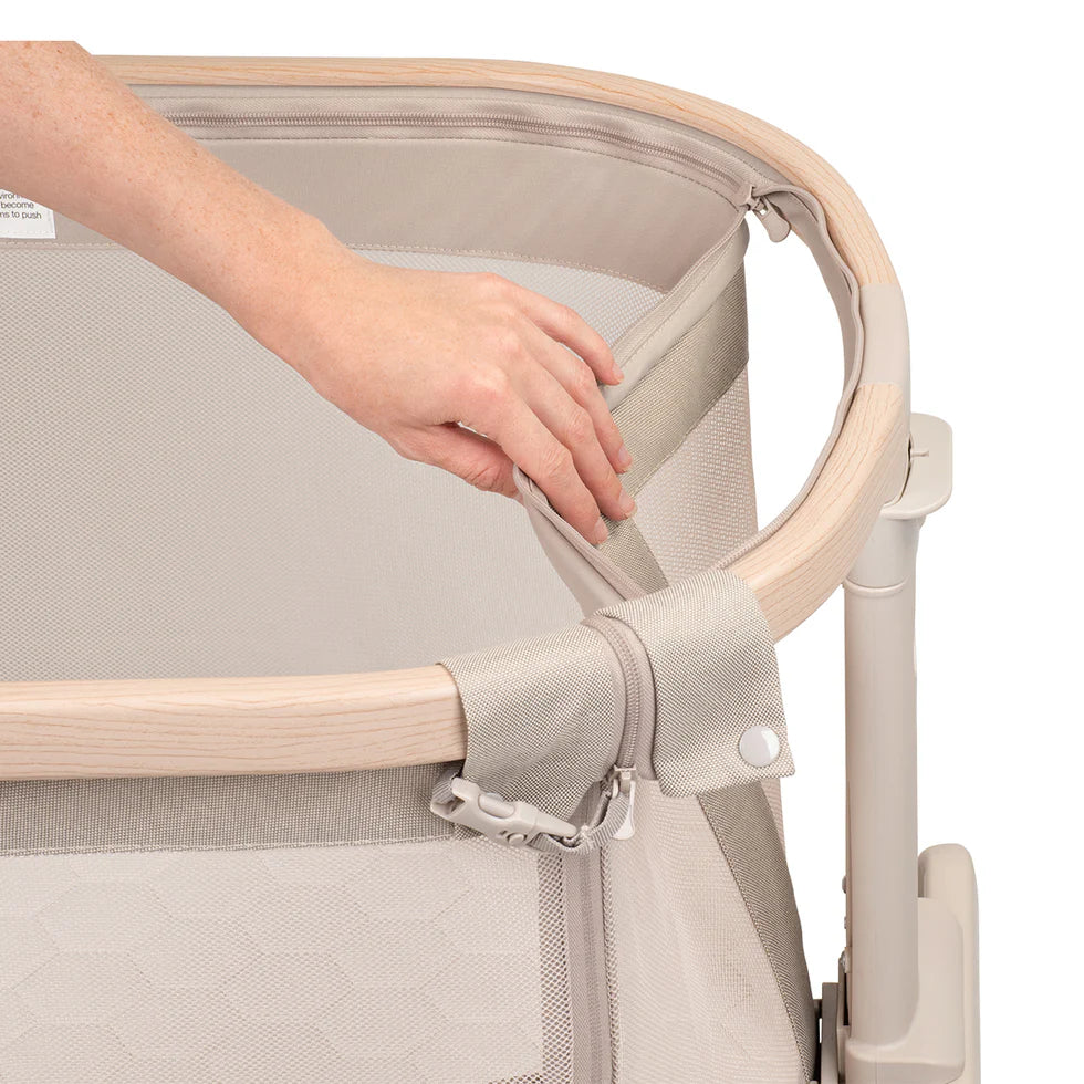 Maxi-Cosi - Iora Air Co-Sleeper Bedside - Classic Oat