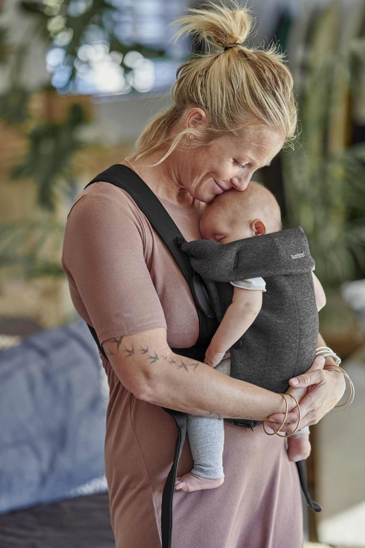Babybyjorn - Baby Carrier Mini 3D Jersey - Charcolgrey