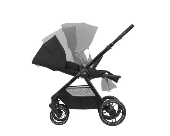 Oxford Essential Black - 3 Piece Bundle

Oxford Stroller.
CabrioFix i-Size Car Seat.
CabrioFix i-Size Base.