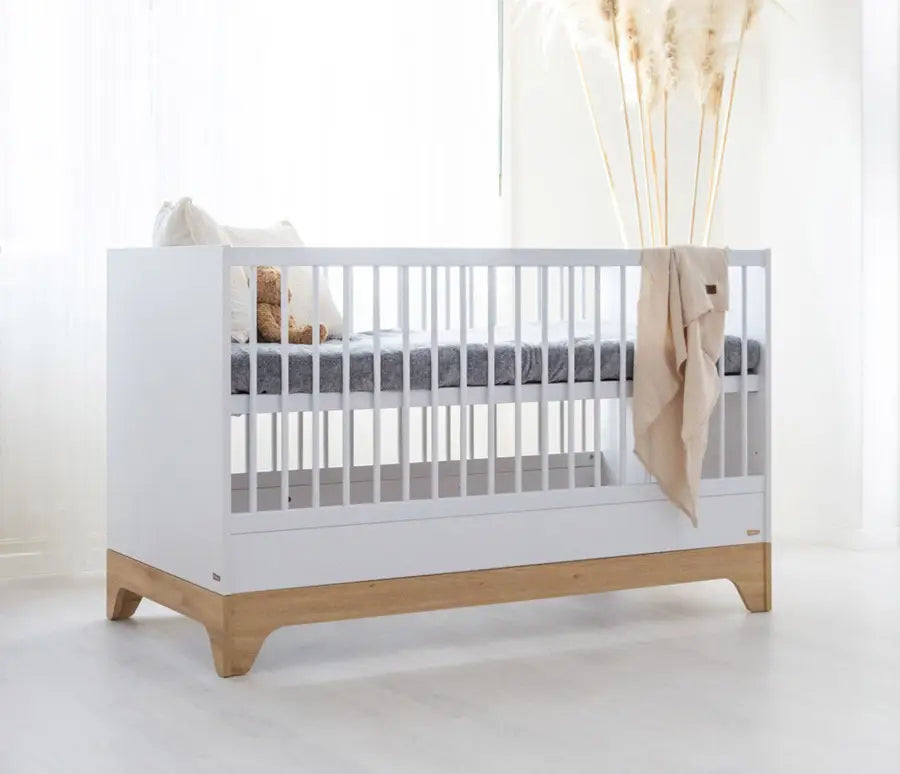 Faktum - Lumina Convertible Baby And Junior Cot - Adjustable Mattress Base - White&Oak