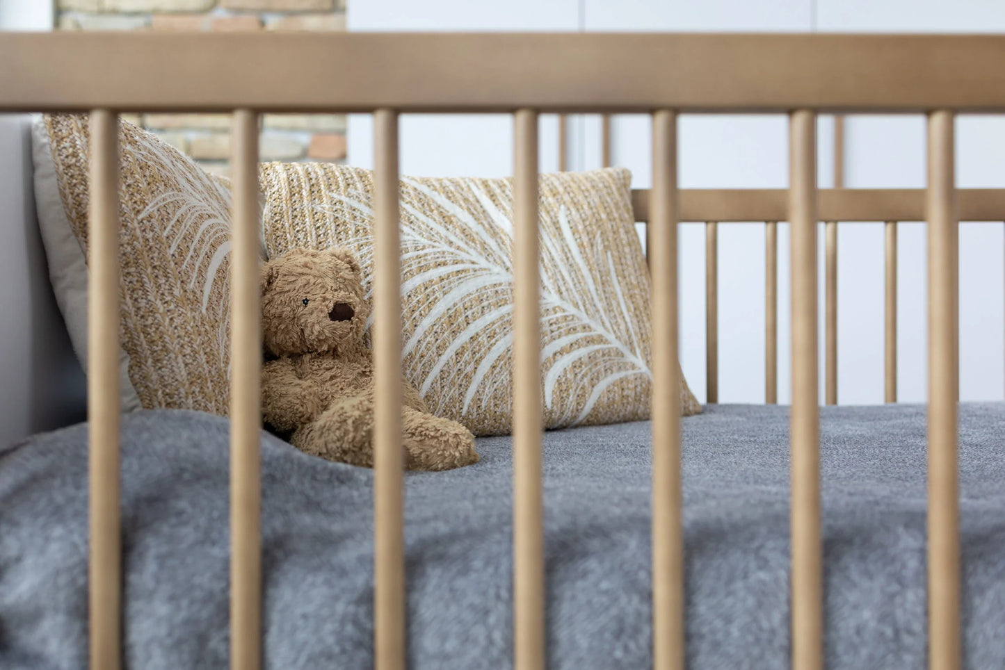 Faktum - Flip Convertible Baby Junior Bed - 140x70cm - Adjustable Mattress Base