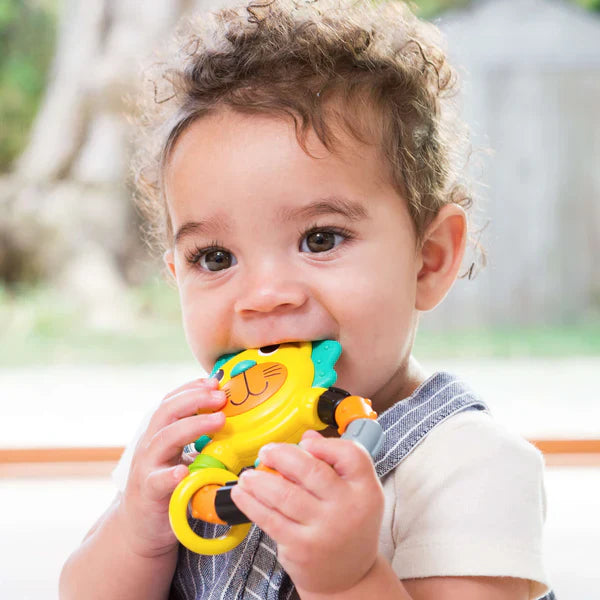Infantino LION TEETHER™