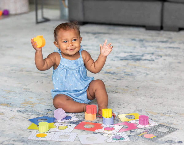 Infantino SHAPES & COLORS 1st PUZZLE SET™