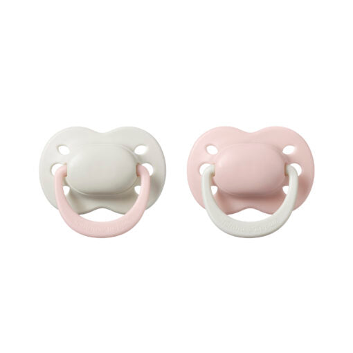Tommee Tippee - Newborn Silicone Soother - Girl - NEW!!
