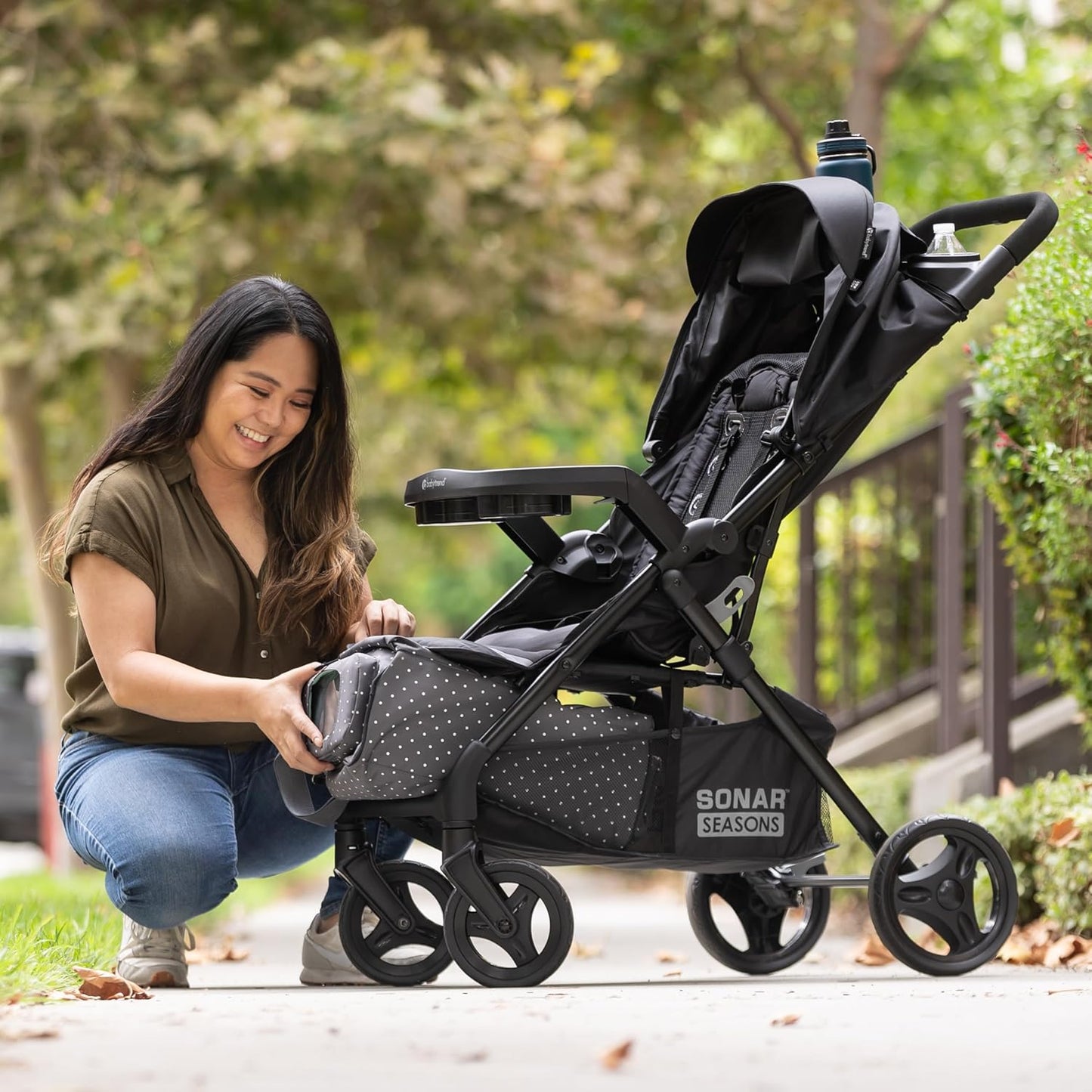 BabyTrend - Passport Cargo Stroller -  EZ-Lift Plus Infant Car Seat - Base Included - Dash Black