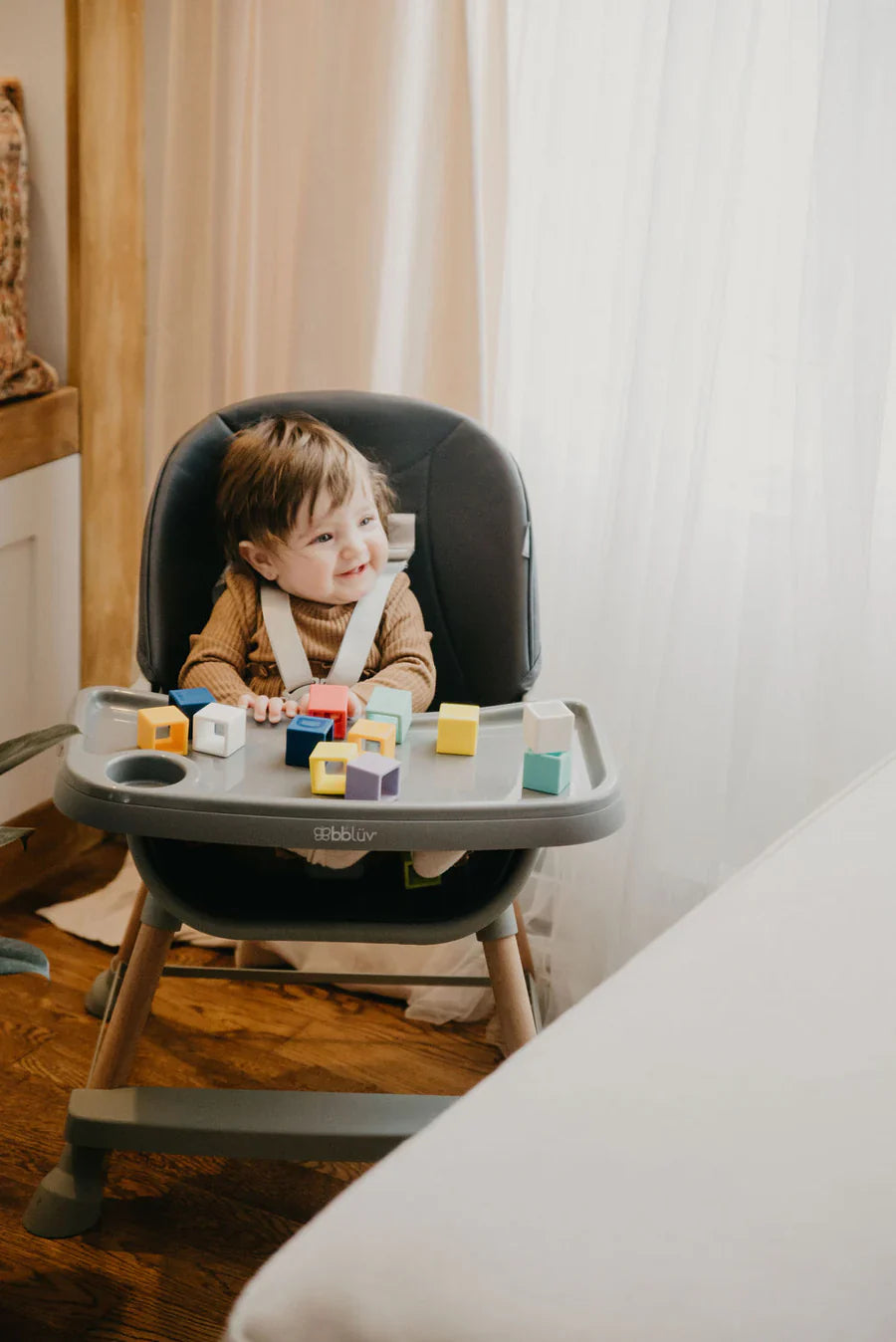 BBLUV Grow High Chair