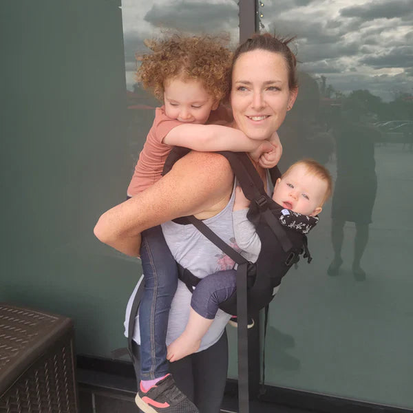 CHIMPAROO Pöopngo Baby Carrier Black