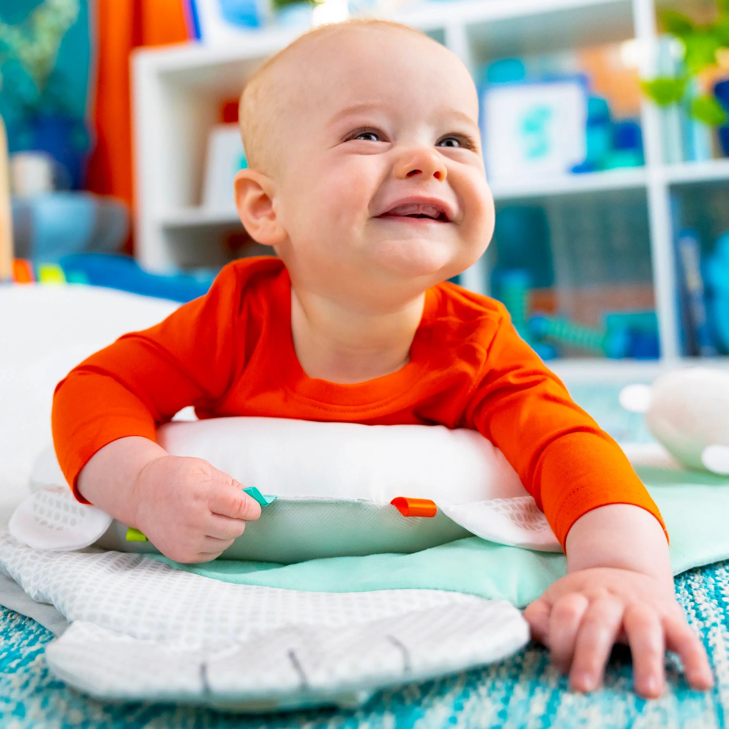Kids2 - Prop And Play - Tummy Time - Polar Bear