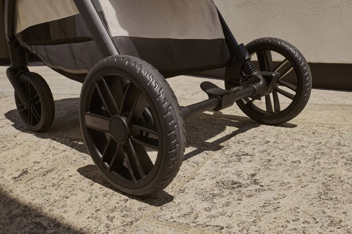 BELLAGIO STROLLER -BLACK SATIN-