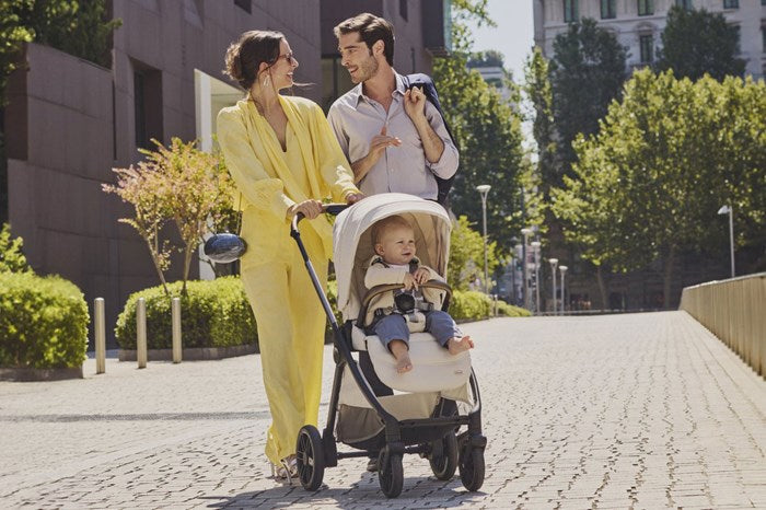 BELLAGIO STROLLER -BLACK SATIN-