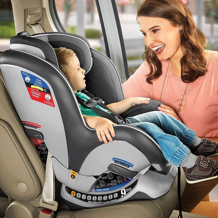 NEXTFIT ZIP BABY CAR SEAT -carbon-