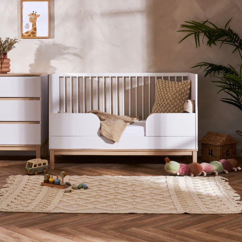 Faktum - Astrid Convertible Baby & Toddler Cot - Modern Two-Tone Design - 70*140cm - White