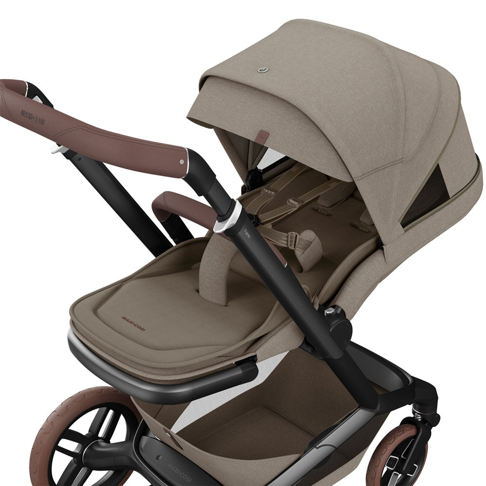 FAME - TWILLIC TRUFFLE 4 Piece Bundle

Fame Stroller.
Carrycot.
Pebble 360 Pro Car Seat.
FamilyFix 360 Pro Base.