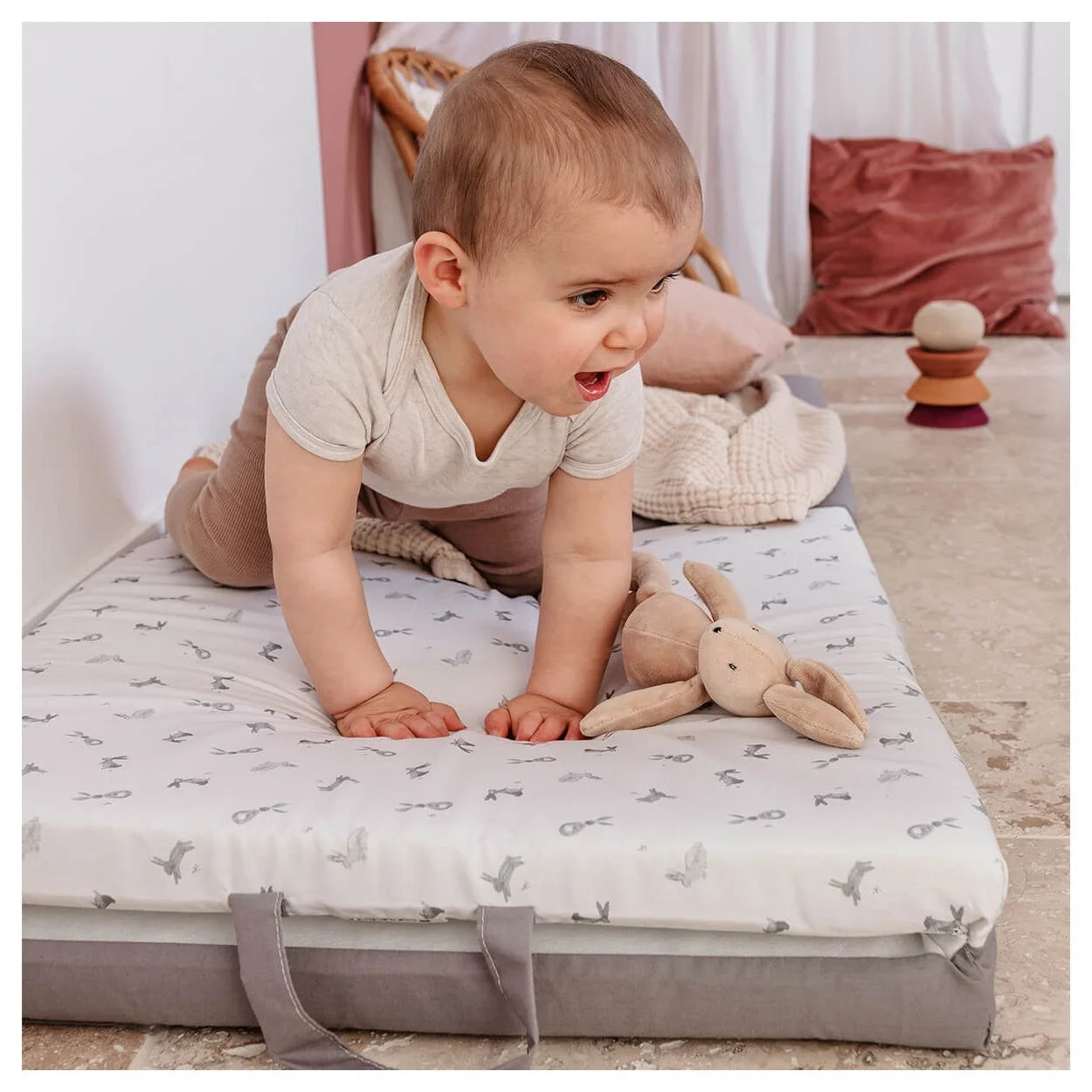 Candide - Play Mat - Bunny
