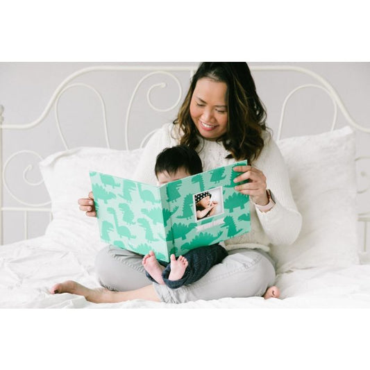 Pearhead - Baby's Memory Book & Stickers - Set Dino