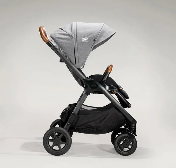 Finiti stroller signature Carbon