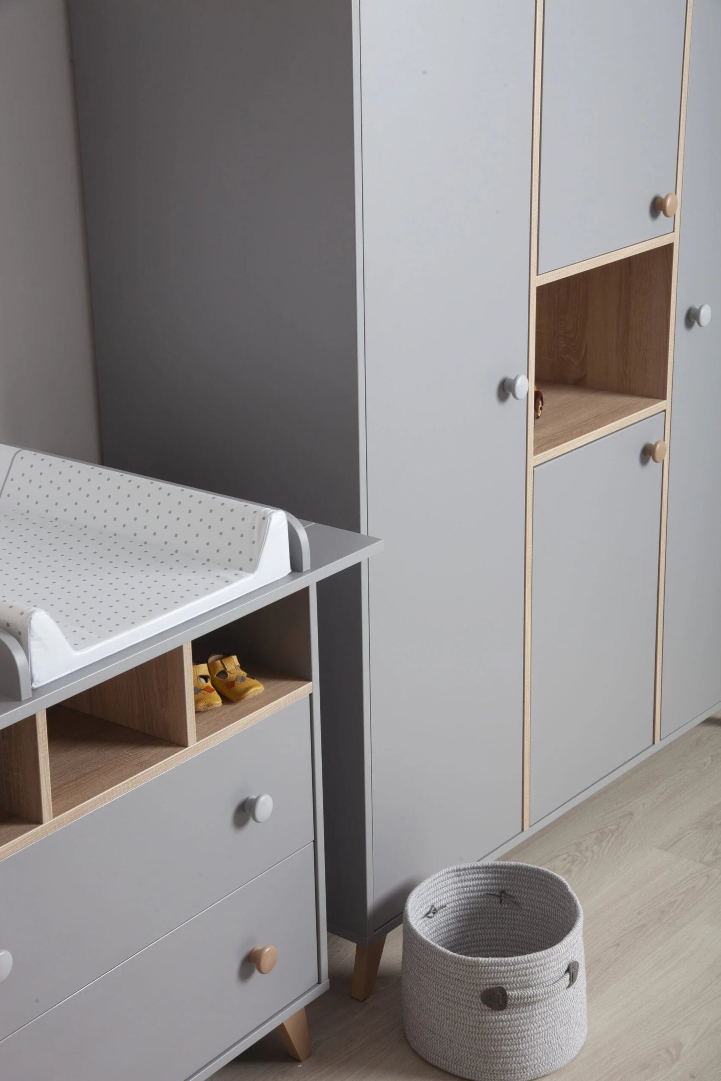 aktum - Colette Convertible Baby Dresser - Hettich Soft-Close Drawers
