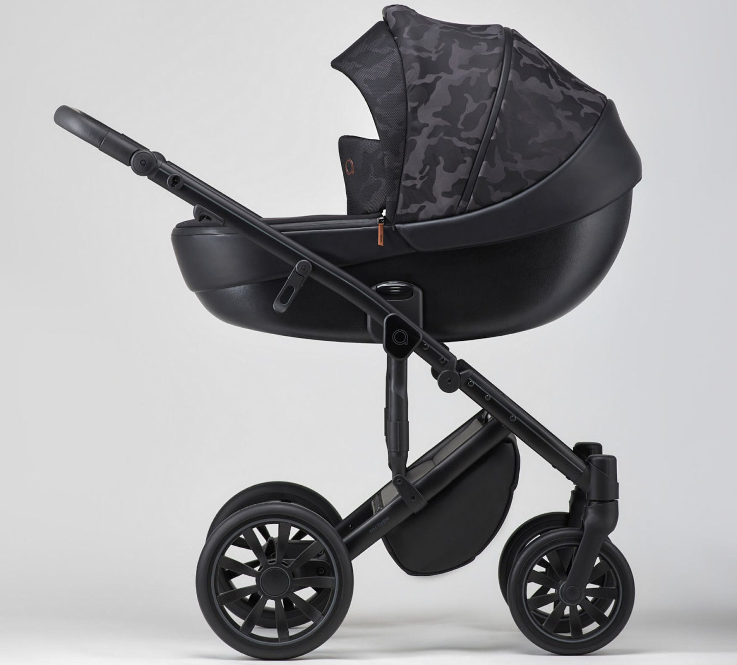 Anex - M/Type Hide Stroller - (SE 06 Military)